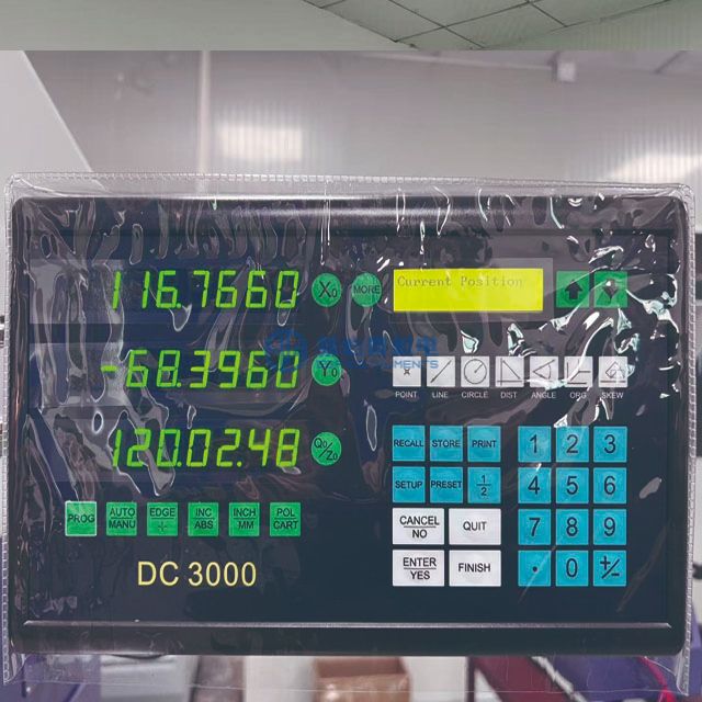 Máy chiếu hồ sơ máy so sánh quang học dọc với đầu đọc kỹ thuật số EYP-150 / 200 / 250