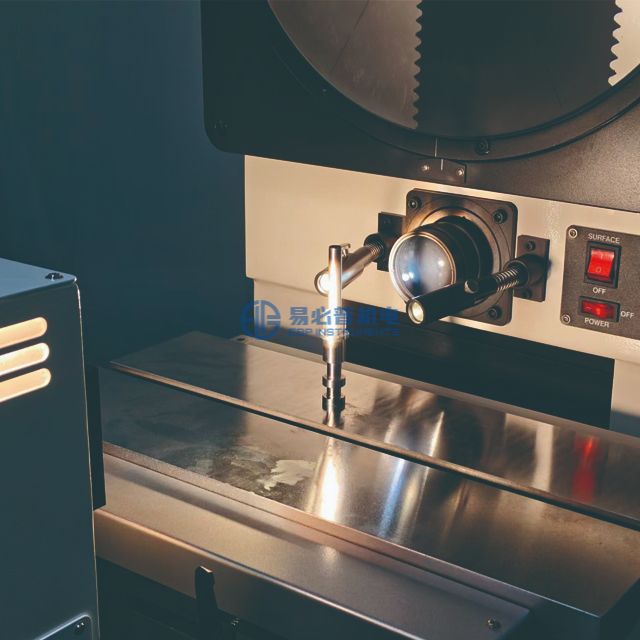 Máy chiếu biên dạng ngang chính xác Đo độ chính xác cao Bộ so sánh quang học EYP-200H / 250H